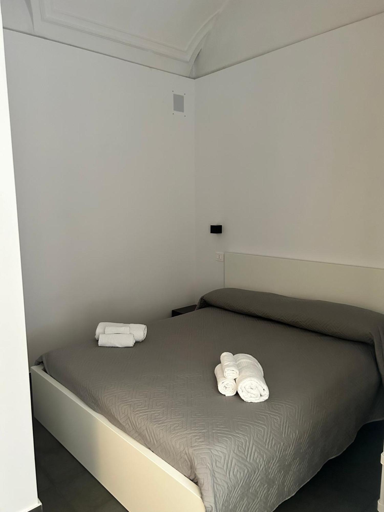 Polpetthouse Apartment คาตาเนีย ภายนอก รูปภาพ